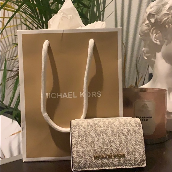 Michael kors wallet - Picture 1 of 3